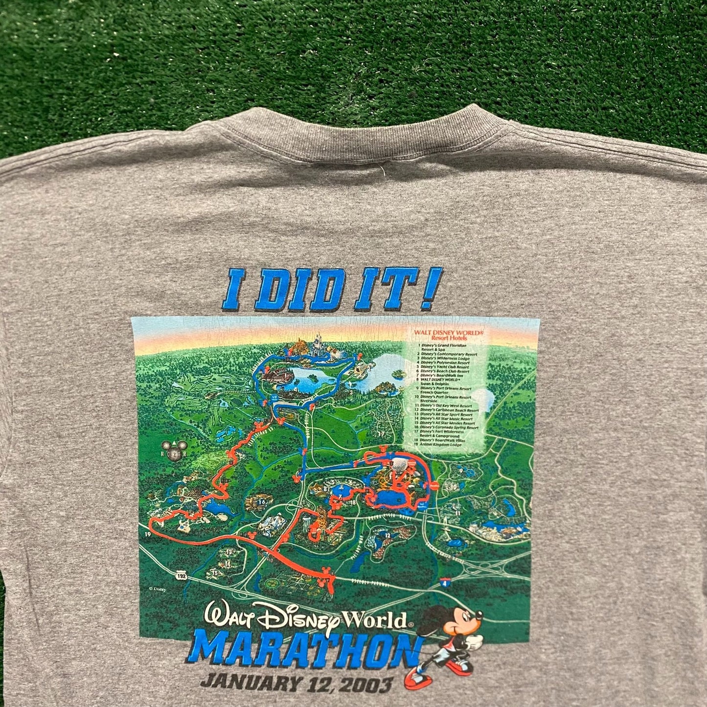 Disney World Marathon Vintage Y2K T-Shirt
