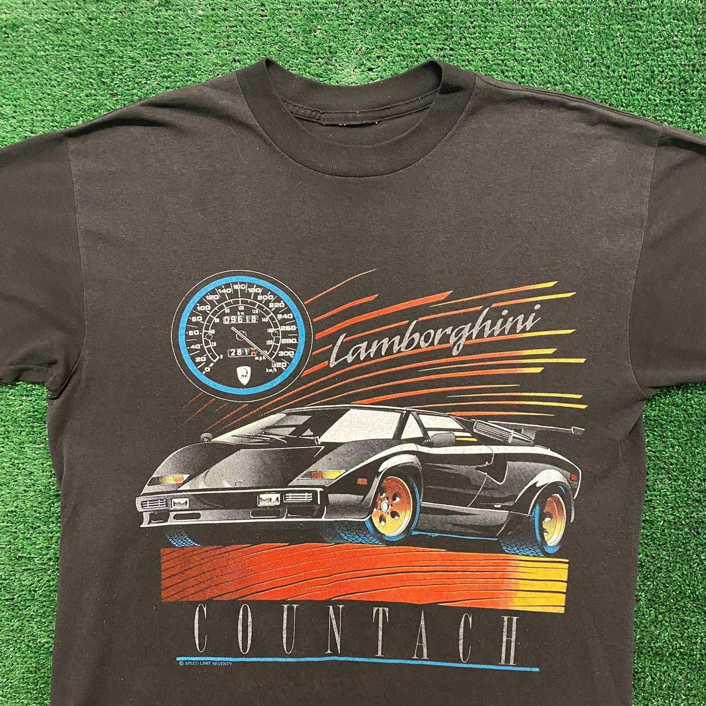 Lamborghini Countach Vintage 90s Racing T-Shirt