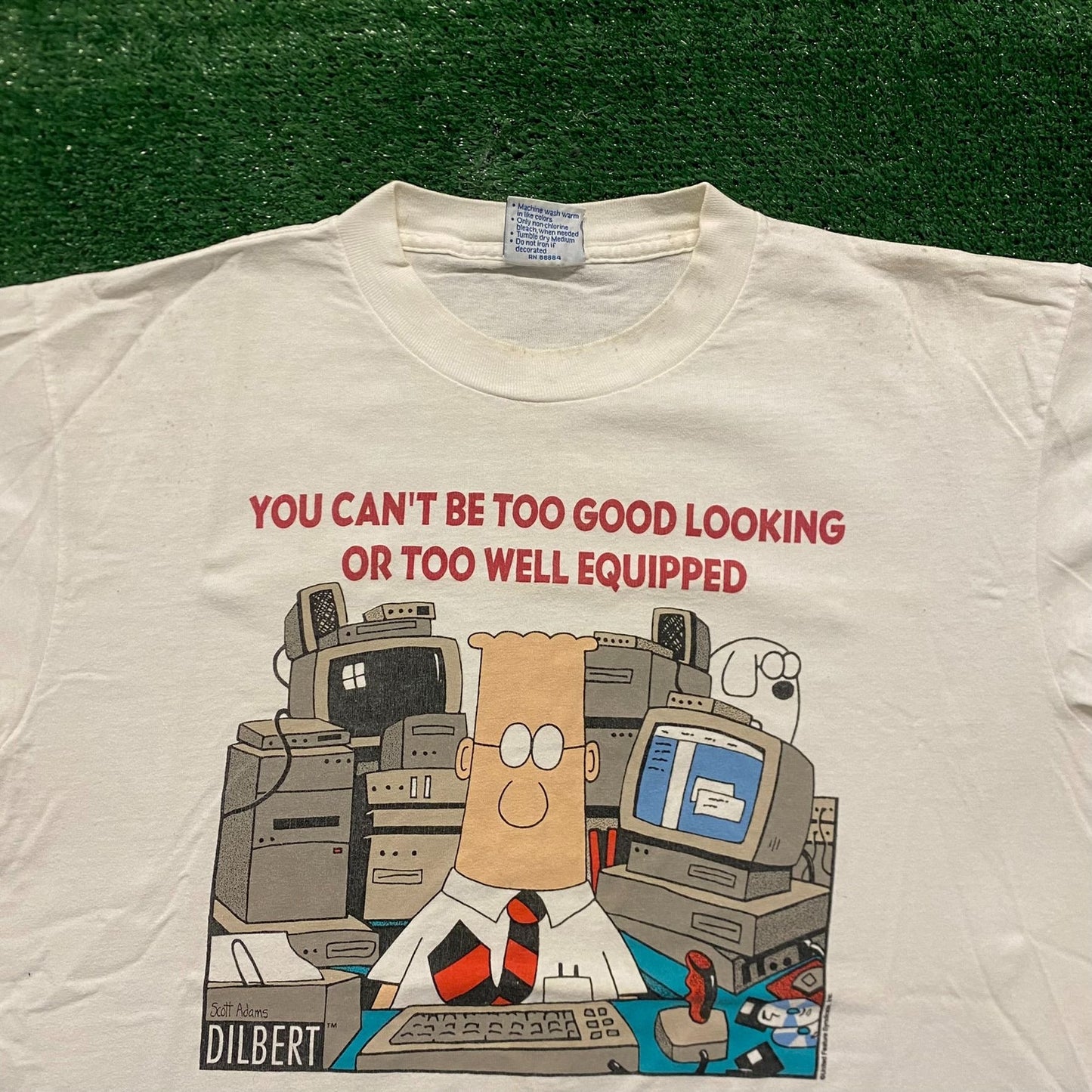 Dilbert Comic Vintage 90s Cartoon Humor T-Shirt