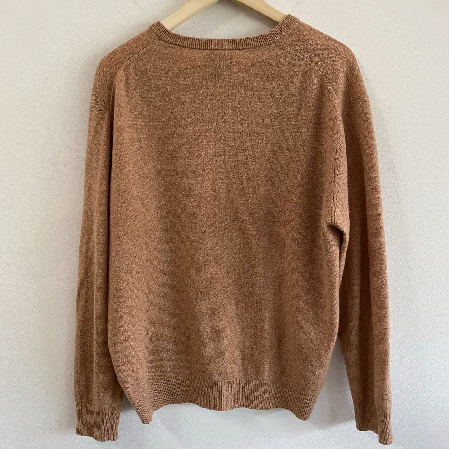 Khaki 100%Cashmere V-Neck Sweater