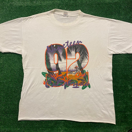 California Beach Vintage 90s Tourist Travel T-Shirt