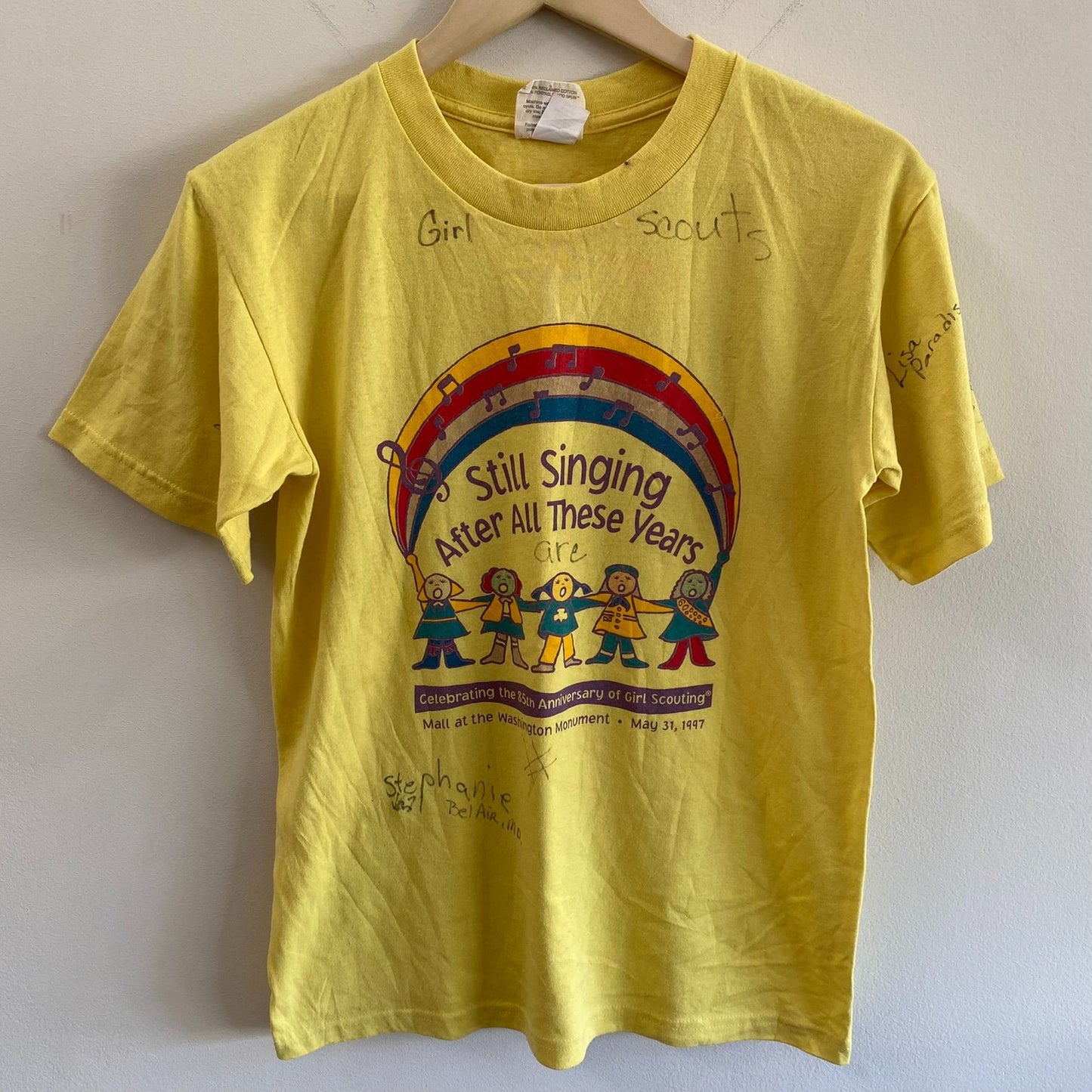Vintage Signed Girl Scouts Tee