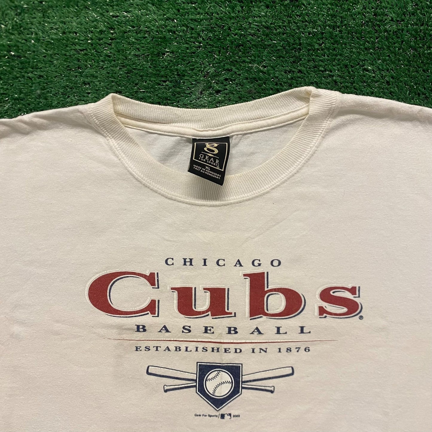 Chicago Cubs Baseball Vintage Sports T-Shirt