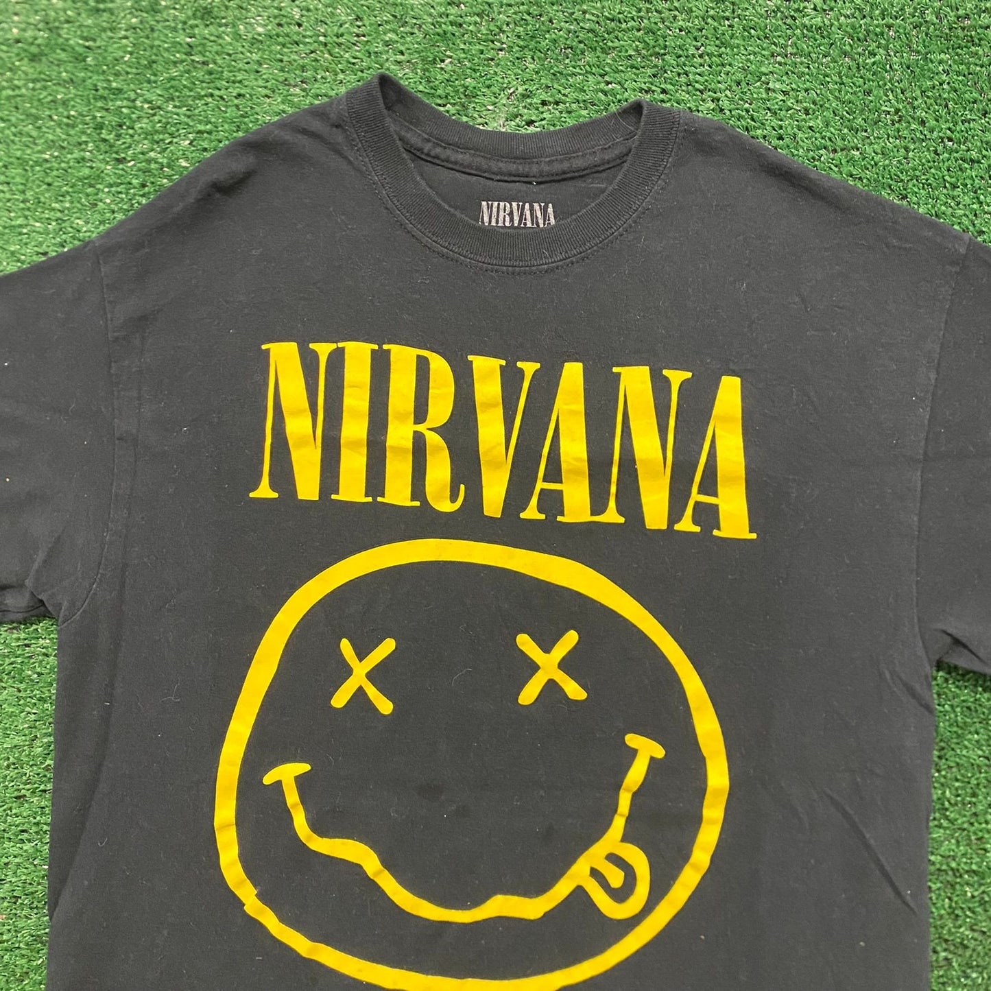 Nirvana Smiley Vintage Grunge Band T-Shirt