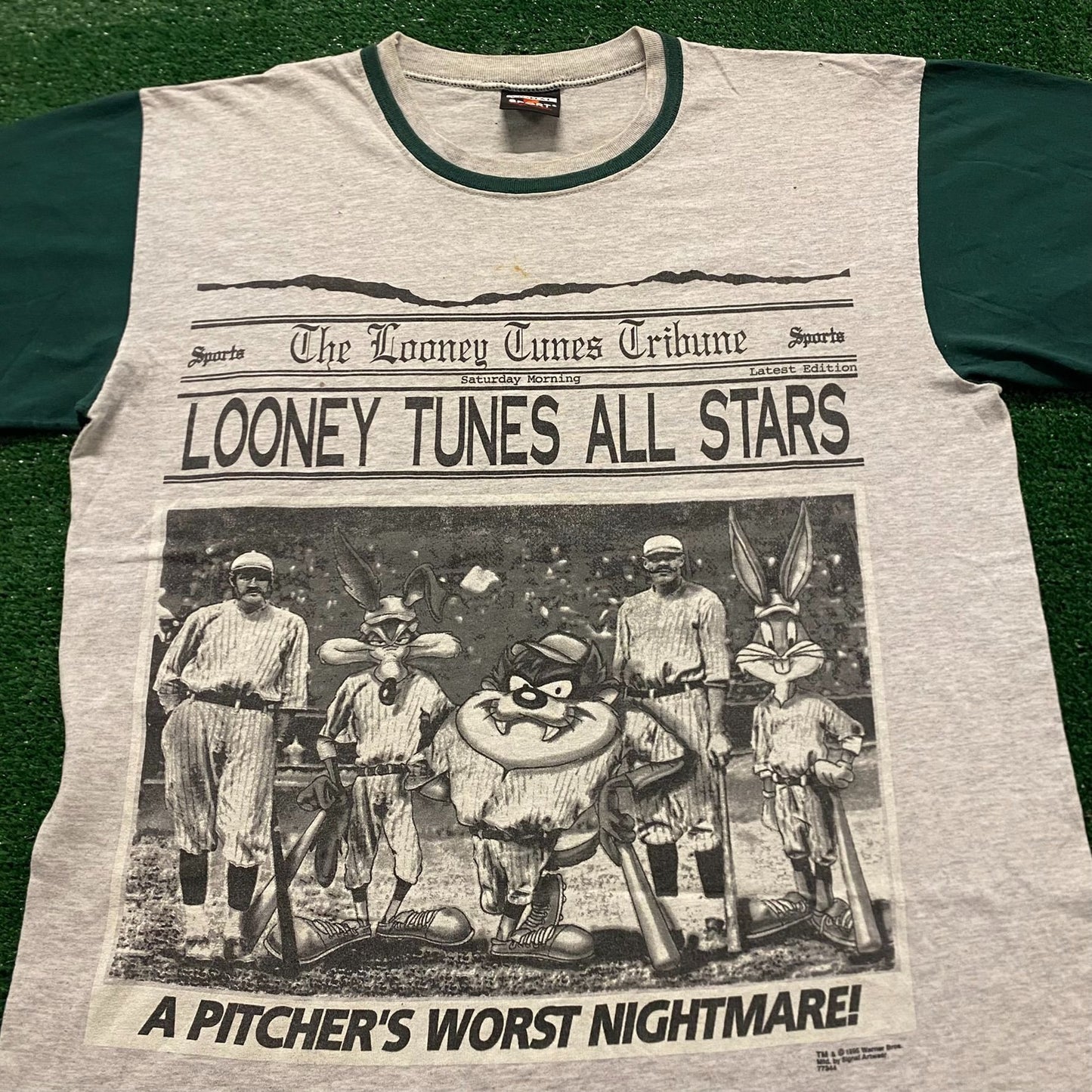 Looney Tunes Baseball Vintage 90s Cartoon T-Shirt