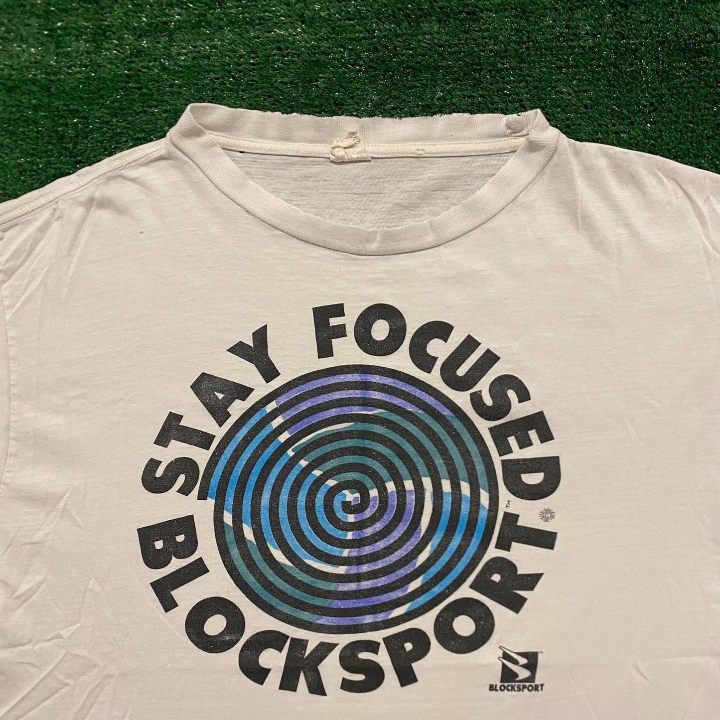 Focus Swirl Vintage 90s Skater T-Shirt