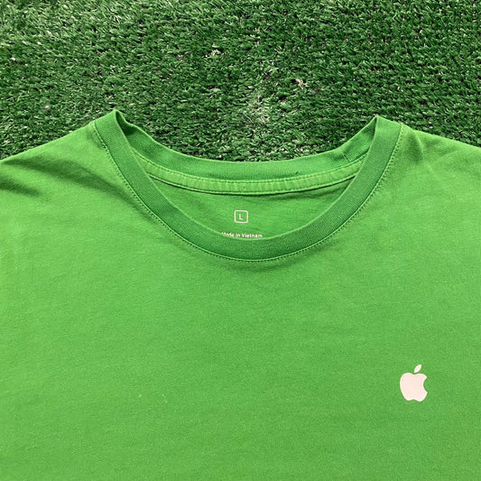 Apple Store Employee Mac Vintage Computer Tech T-Shirt