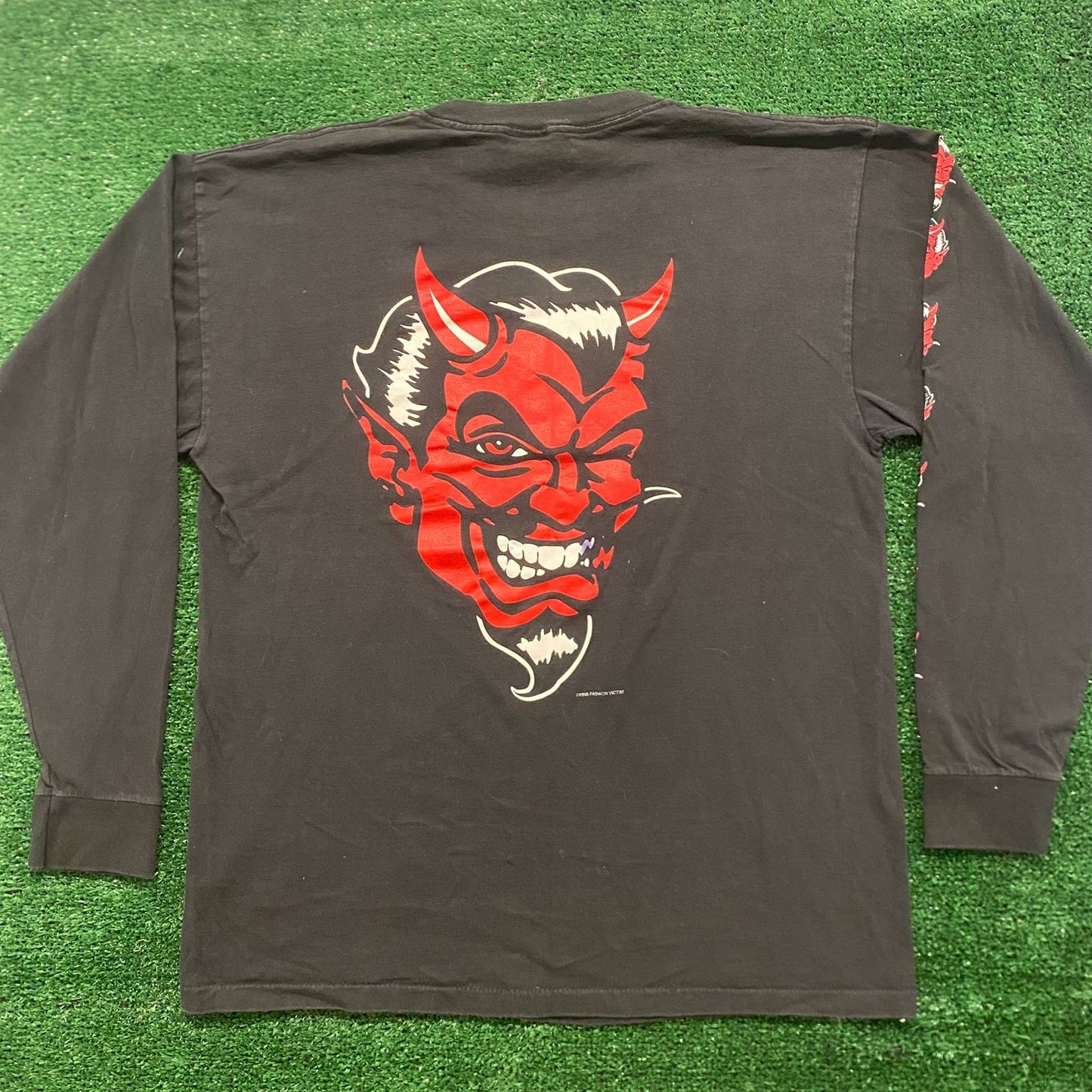 Fashion Victim Devil Vintage 90s Punk T-Shirt