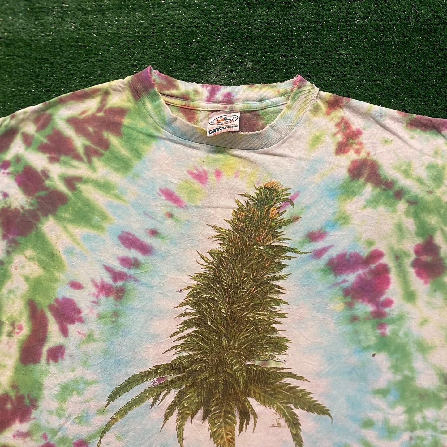 Weed Cannabis Vintage 90s 420 Stoner Grunge T-Shirt