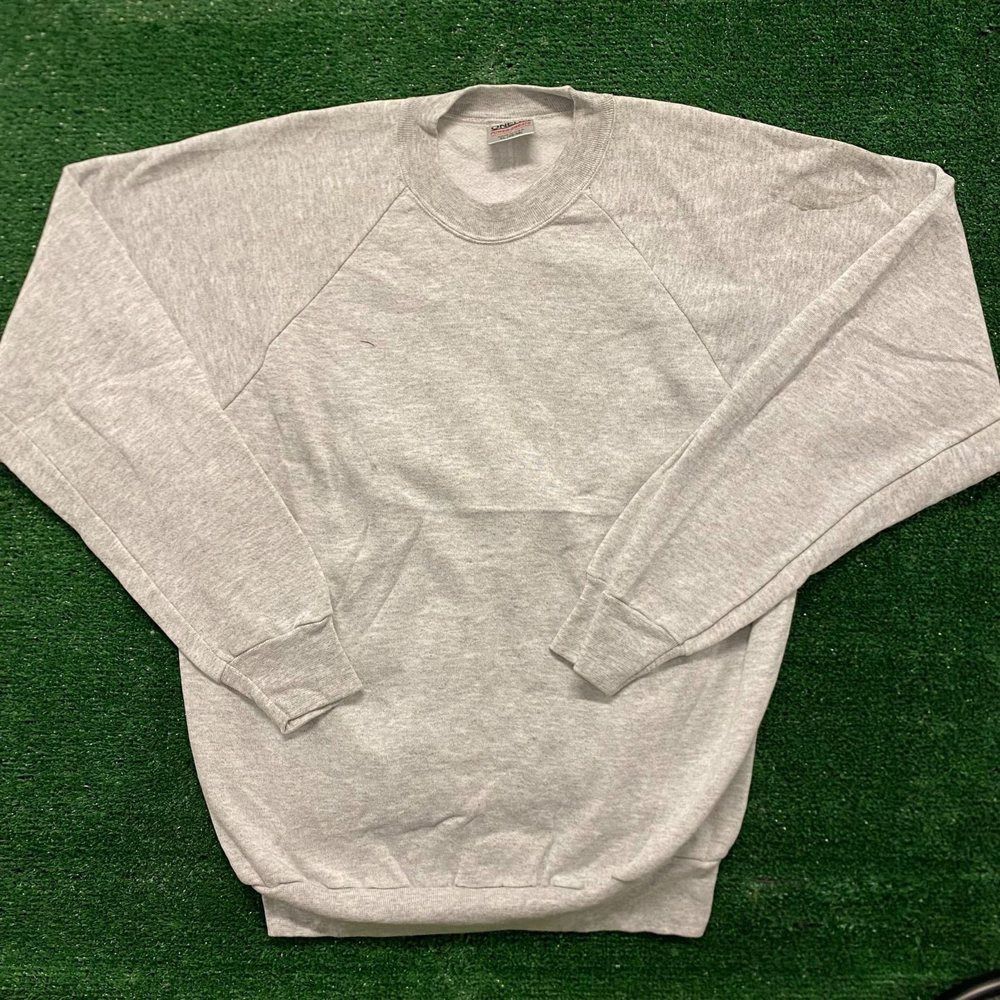 Blank Essential Vintage 90s Crewneck Sweatshirt