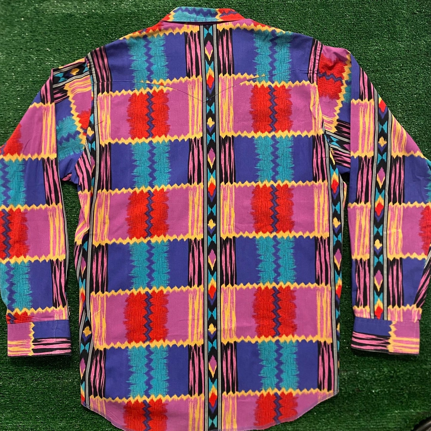 Wrangler Aztec Geometric Vintage Western Cowboy Shirt