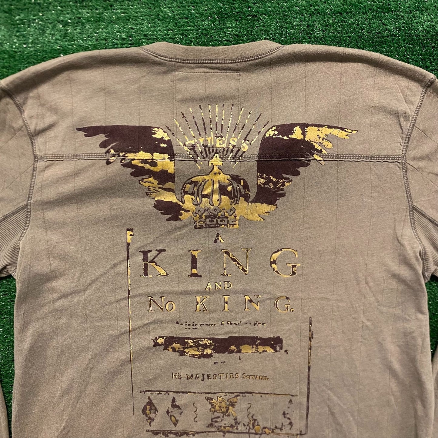 Guess King Golden Crown Vintage Gothic Punk T-Shirt