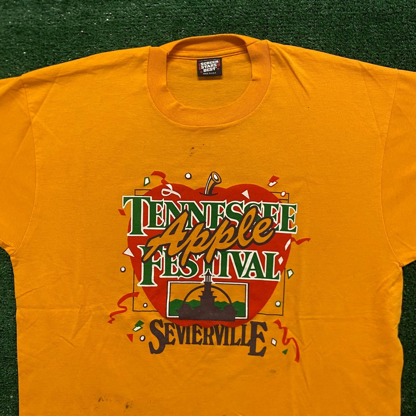 Tennessee Apple Festival Vintage 90s T-Shirt