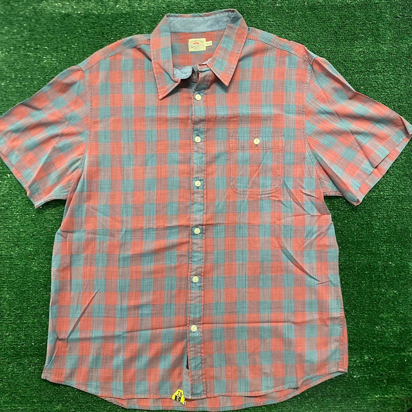 Faherty Checkered Plaid Vintage Button Up Casual Shirt