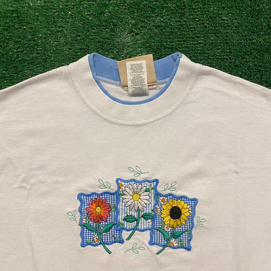 Plaid Flowers Vintage 90s Cottage Core Floral T-Shirt