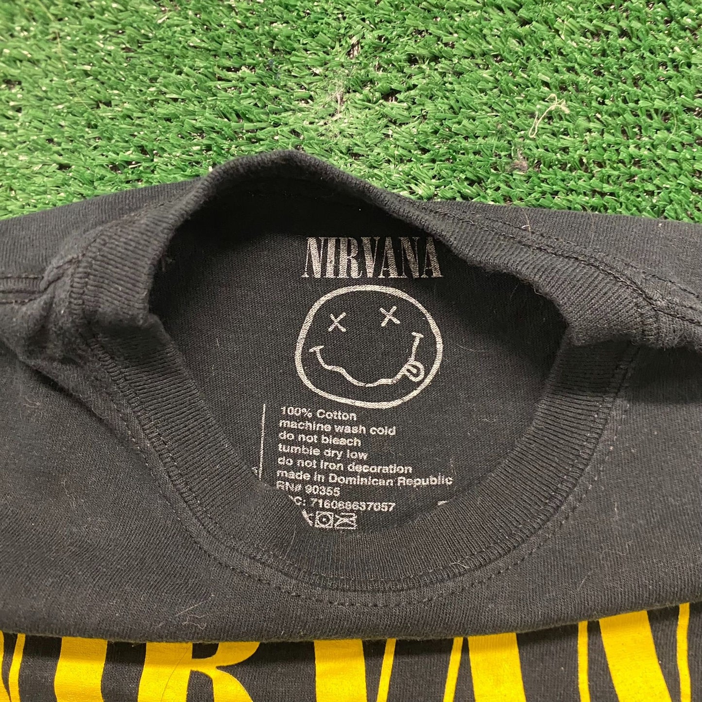 Nirvana Smiley Vintage Grunge Band T-Shirt